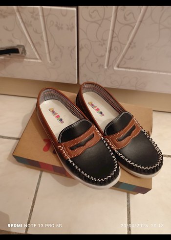 Kahverengi erkek çocuk ayakkabı - Görsel 2