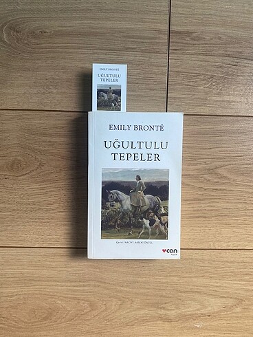 Uğultulu Tepeler