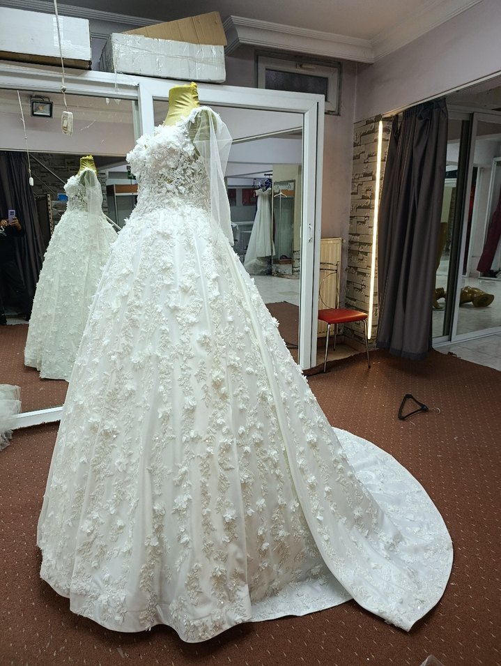 V Yaka Beyaz Vintage A Kesim Gelinlik özel dikim - Görsel 2