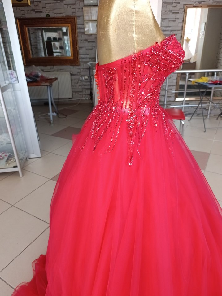 İşlemeli Boncuk Detaylı Pembe Straplez Abiye - Görsel 5