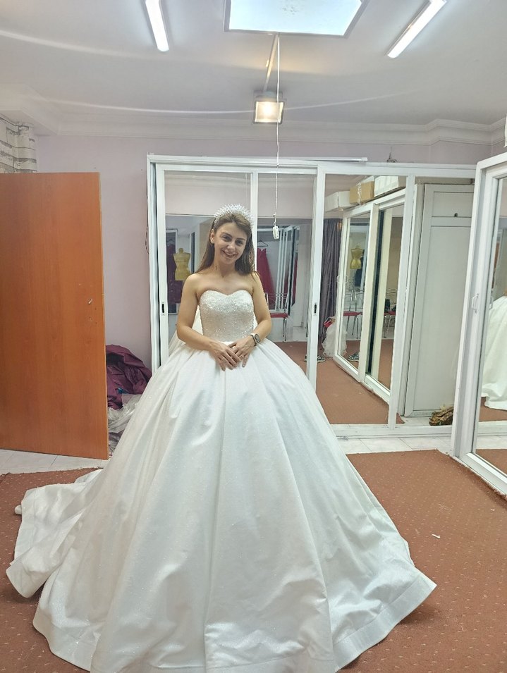 Straplez Prenses Gelinlik, Uzun, Beyaz - Görsel 4