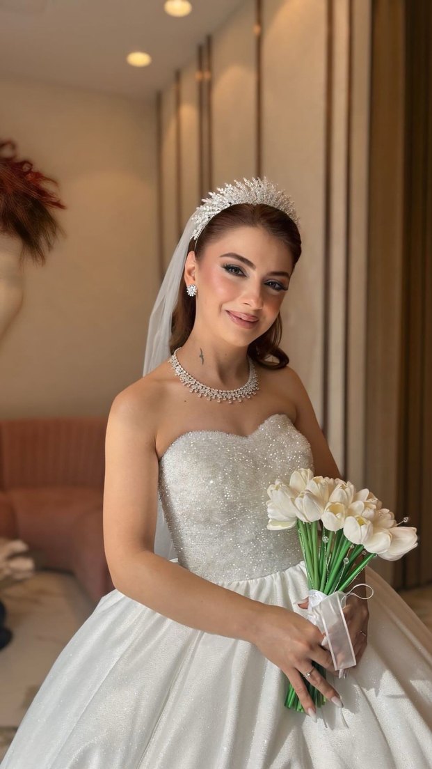 Straplez Prenses Gelinlik, Uzun, Beyaz - Görsel 2