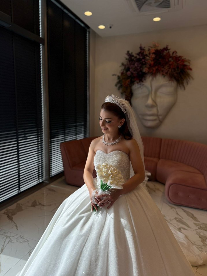 Straplez Prenses Gelinlik, Uzun, Beyaz - Görsel 3