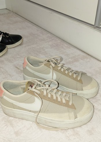 38 Beden çeşitli Renk Nike Bej Kadın Platform Spor Ayakkabı