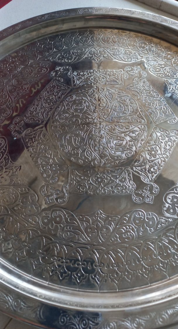 Maraştan Parlak Yuvarlak Tepsi - Görsel 3