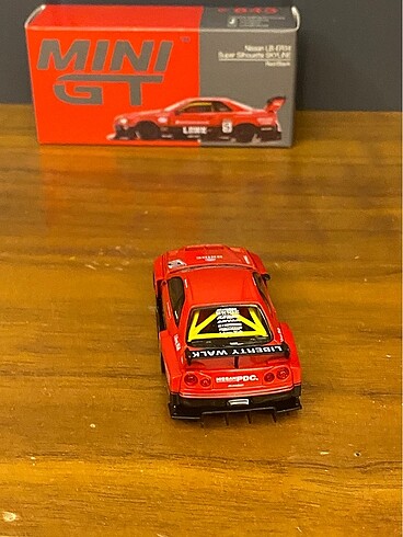 Beden Renk Mini GT Nissan Skyline R34 Super silhouette
