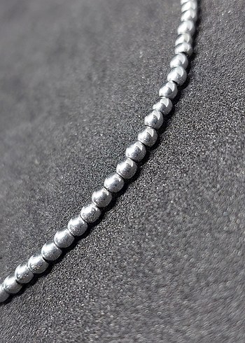 Gri Hematit Boncuklu Midi Kolye - Görsel 2