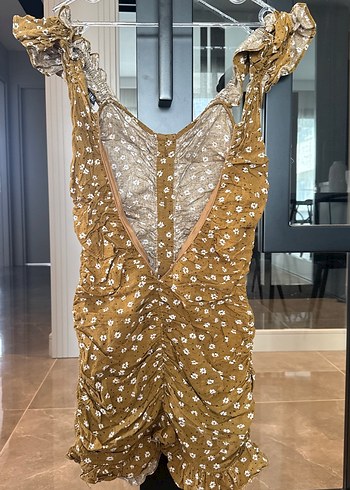 Zara Yeşil drapeli çiçekli elbise