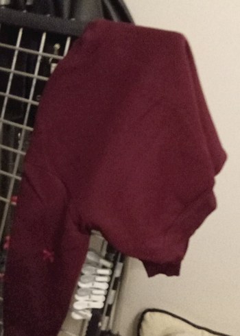 l Beden bordo Renk Bordo İşlemeli Fiyonk Detaylı Kadın Sweatshirt