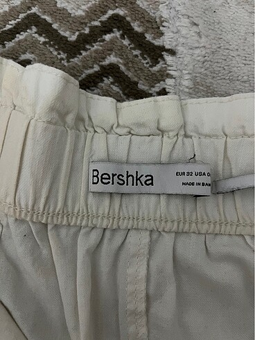 32 Beden bershka kadın şort