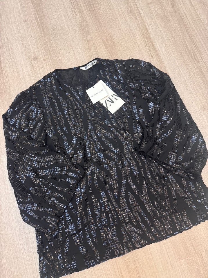 Zara Siyah Payetli Zebra Desenli Kadın Bluz - Görsel 5