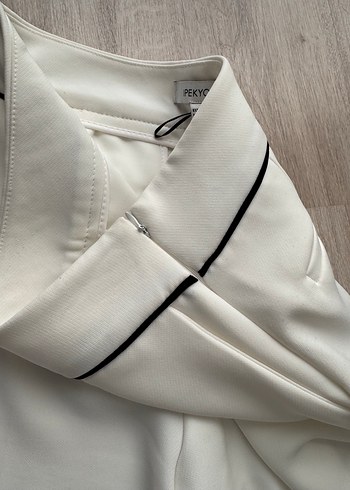 Beyaz Midi Kemerli Kadın Kumaş Pantolon - Görsel 7