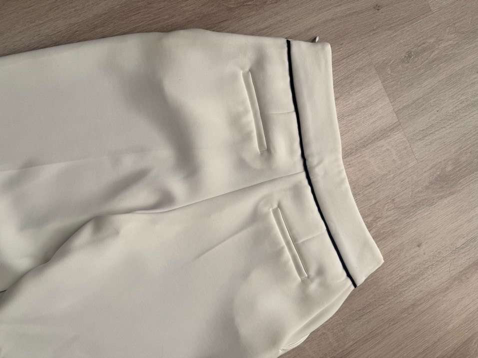 Beyaz Midi Kemerli Kadın Kumaş Pantolon - Görsel 5