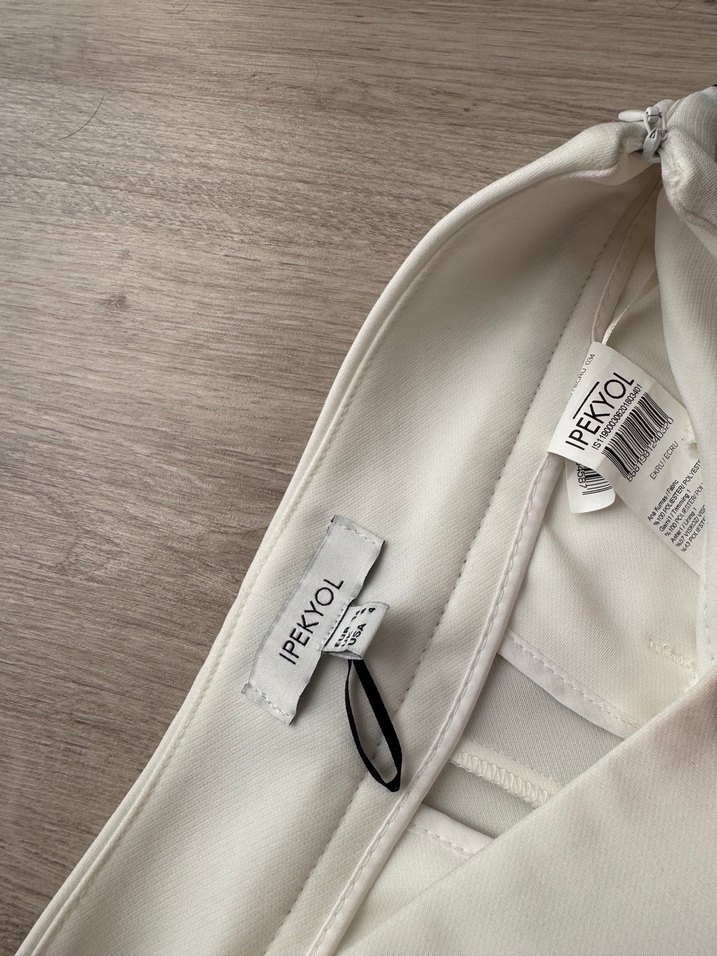 Beyaz Midi Kemerli Kadın Kumaş Pantolon - Görsel 4