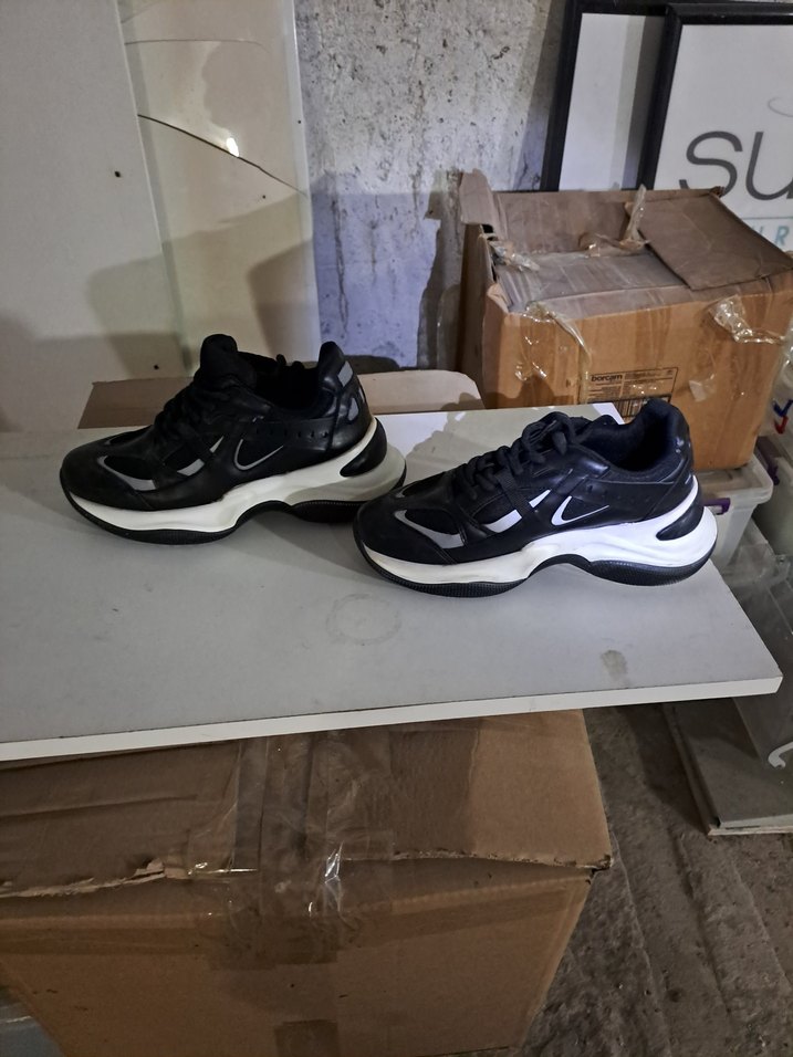 Siyah Gri Bağcıklı Stiletto Topuklu Kadın Spor Ayakkabı - Görsel 2