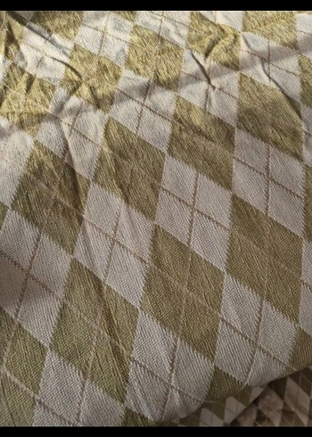 Haki Renkli Yatak Örtüsü - Görsel 2