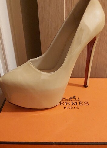 Gerçek Deri Şık Louboutin