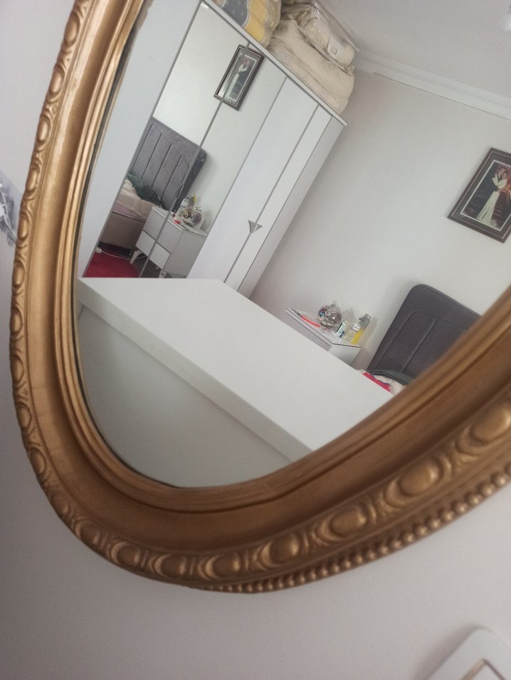 Altın Renk Parlak Oval Ayna - Görsel 3