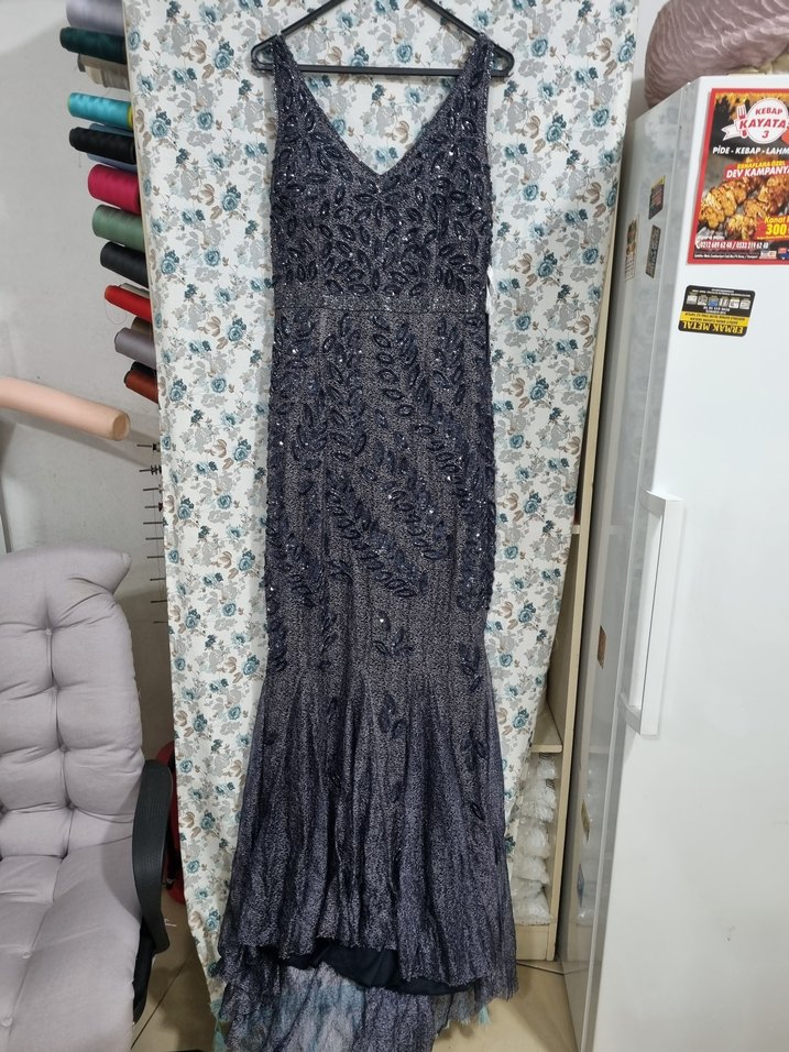 Lacivert Nakışlı Uzun Abiye Elbise - Görsel 3