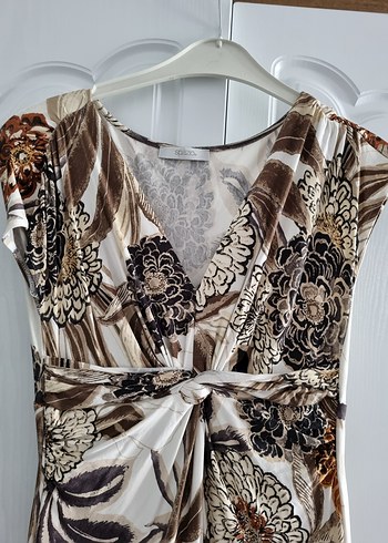 Kahverengi Desenli V Yaka Uzun Kadın Elbise - Görsel 5
