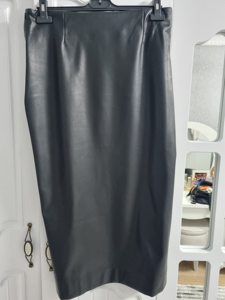 Siyah Deri Uzun Kalem Etek - Görsel 2