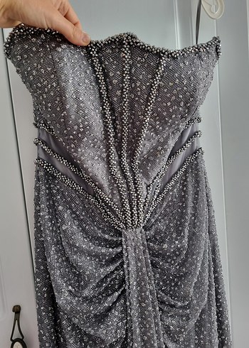 Gri Drapeli Uzun Abiye Elbise - Görsel 5