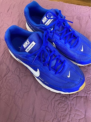 (Nike initiatör) koşu ayakkabısı...