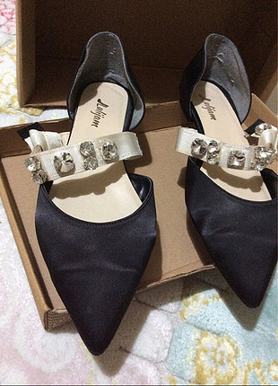 Zara Taşlı Zara modeli babet