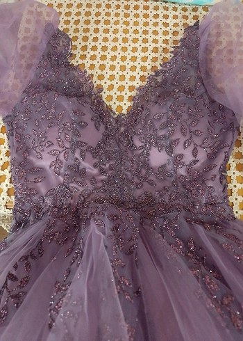 Uzun Kollu Mor İşlemeli Abiye Elbise - Görsel 4