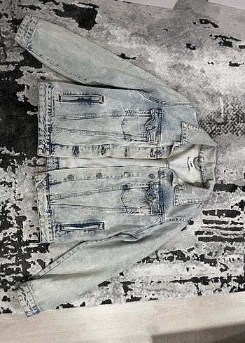 Gri Uzun Kesim Batik Desenli Denim Ceket