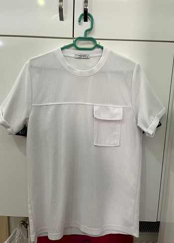 Düğmeli Beyaz Midi erkek Tişört - Görsel 2