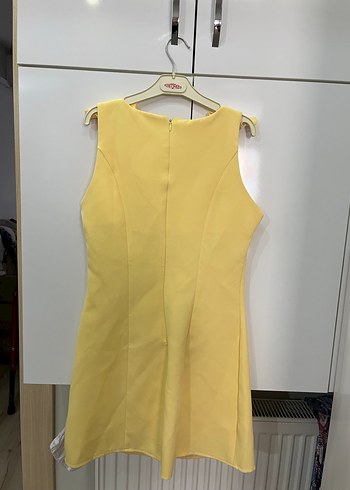 Sarı Kolsuz Mini Elbise - Görsel 2
