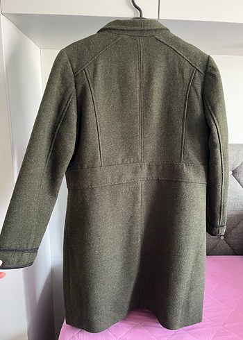 Haki Renk Düğmeli Kadın Kaban - Görsel 2