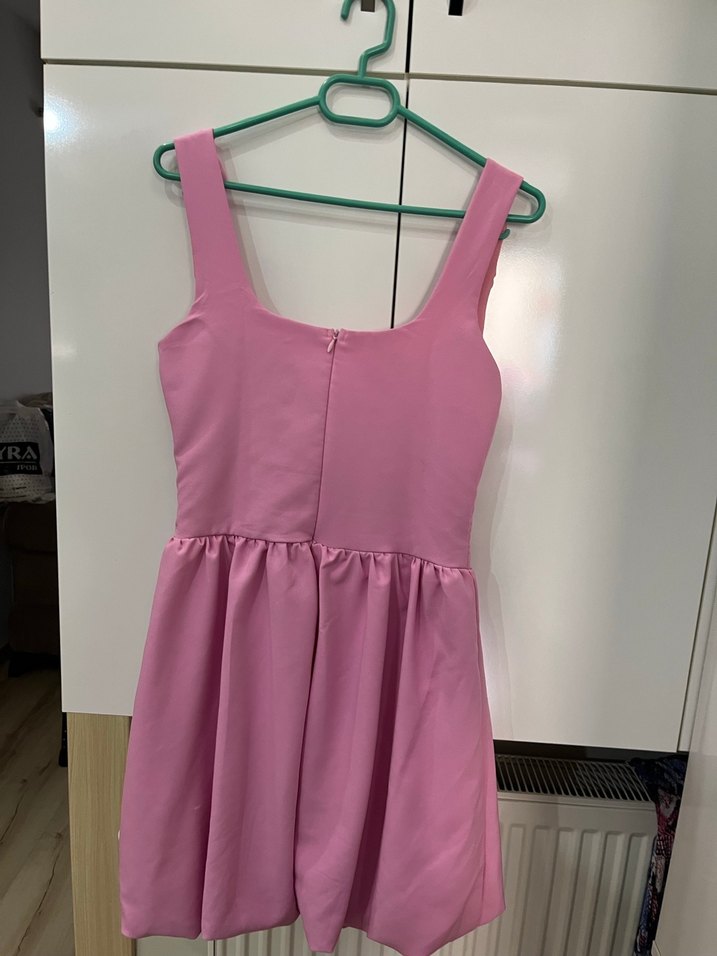 Pembe Mini Fırfırlı Askılı Elbise - Görsel 2