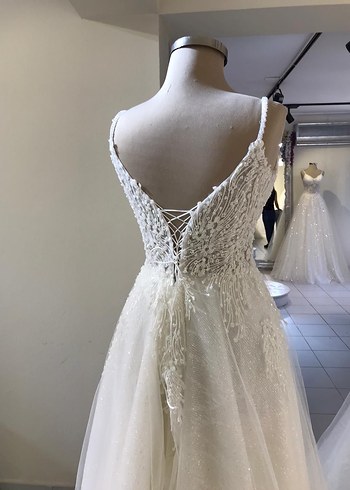 İnce Askılı Gelinlik - Görsel 3