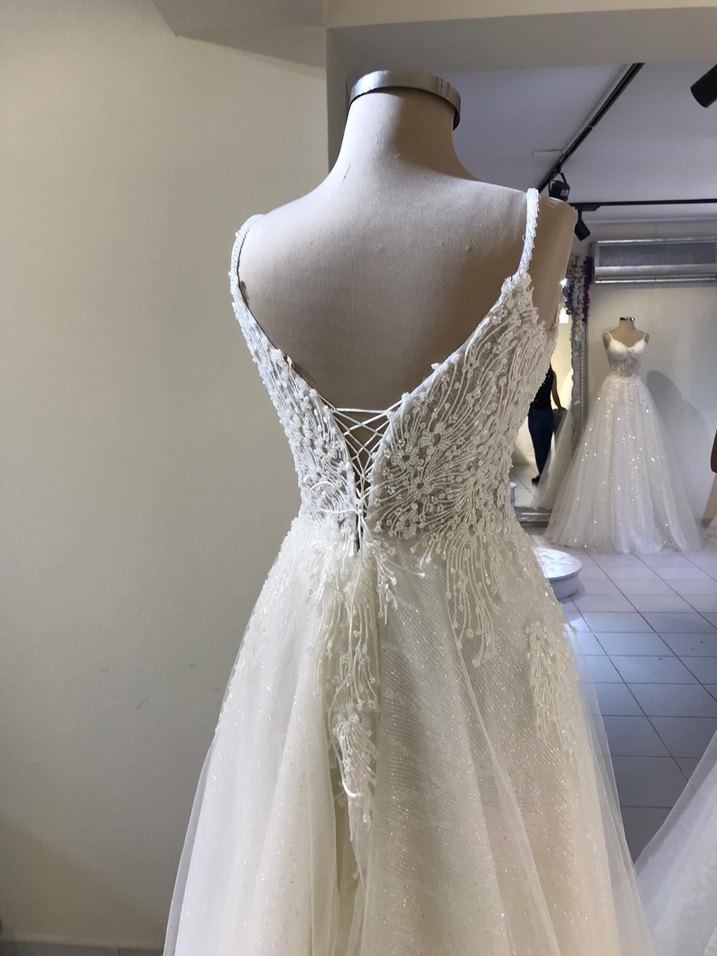 İnce Askılı Gelinlik - Görsel 3