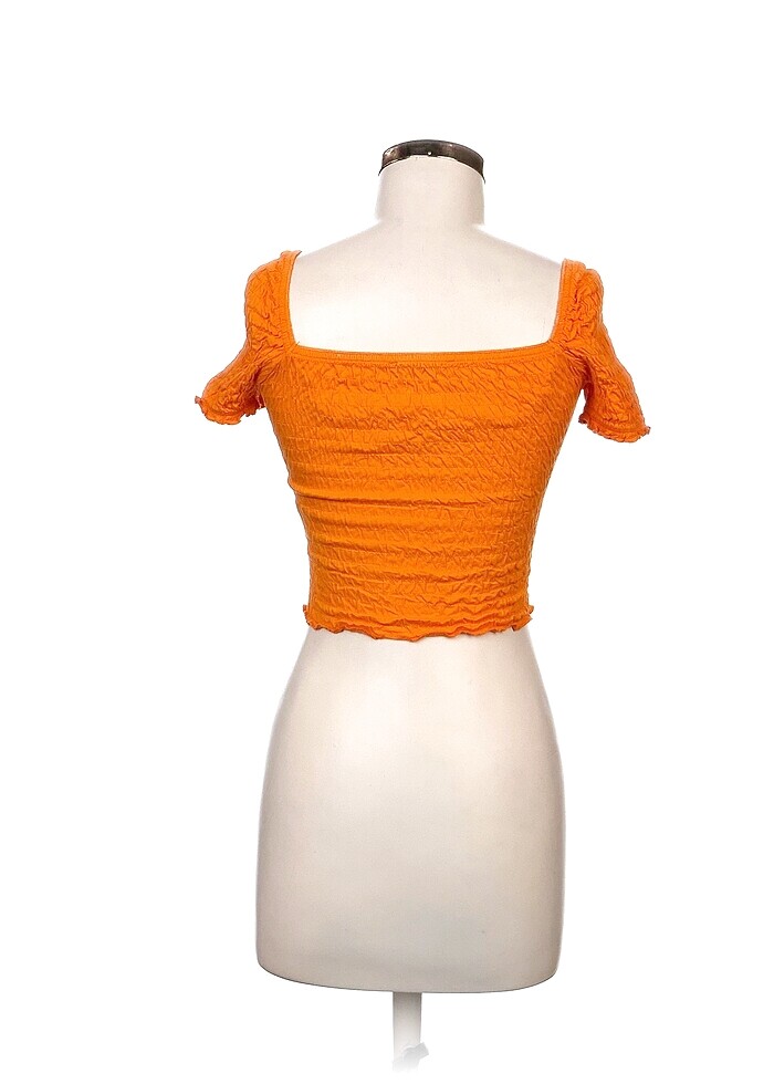 LC Waikiki Bluz %70 İndirimli. - Görsel 3