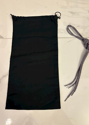 Berluti toz torbası ve ayakkabı bağcığı. - Görsel 3