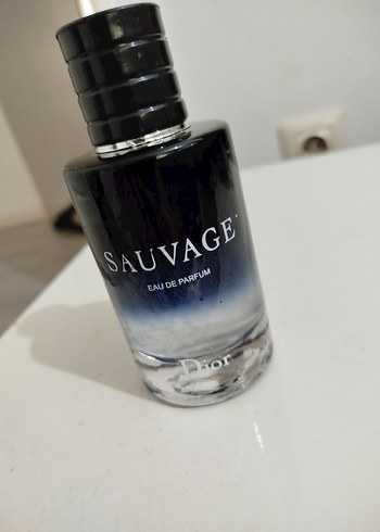 Dior Sauvage Erkek Parfümü sıfır ürün