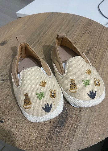 Bej Nakışlı Erkek Bebek İlk Adım Ayakkabısı - Görsel 2