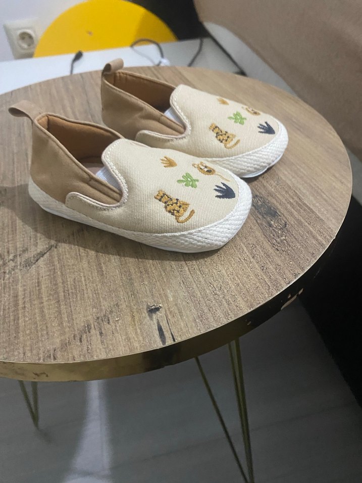 Bej Nakışlı Erkek Bebek İlk Adım Ayakkabısı - Görsel 3