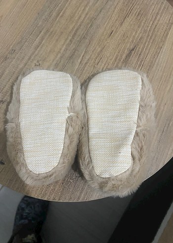 Bebek için Bej Kürk Detaylı Sıcak ev ayakkabısı - Görsel 4