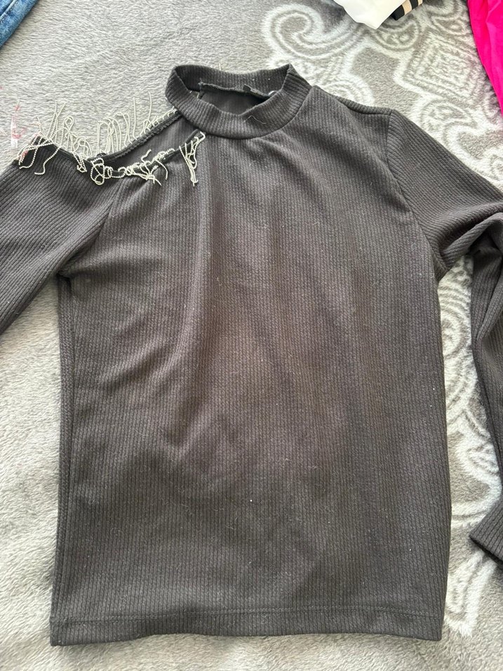 Zincir Detaylı Boğazlı Kadın Kazak - Görsel 2