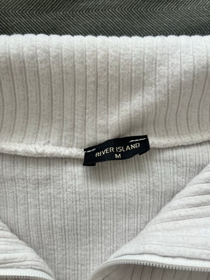 Uzun Kollu Beyaz Örgü Kadın Triko - Görsel 3