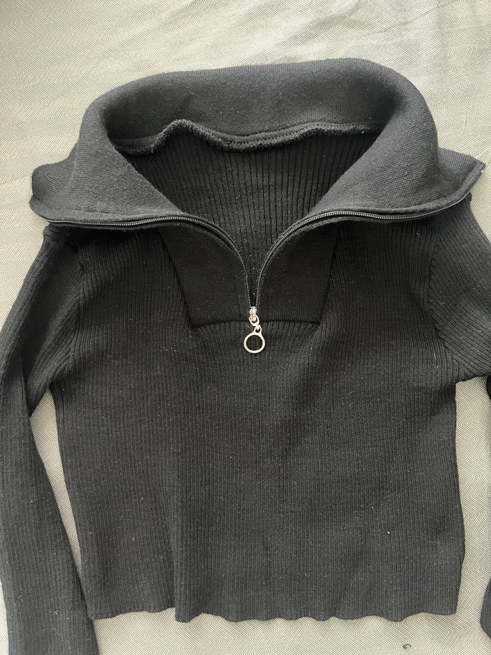 Yüksek Yakalı Siyah Örgü Kadın Kazak - Görsel 3