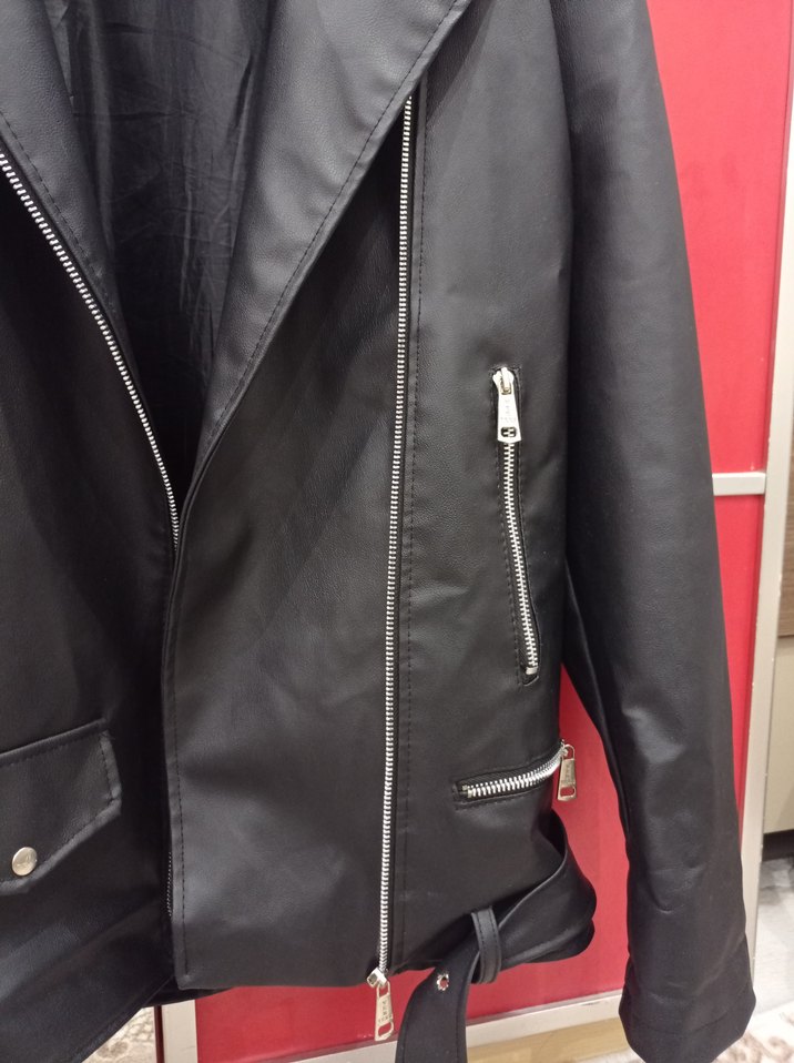 Siyah Deri Ceket - Görsel 3