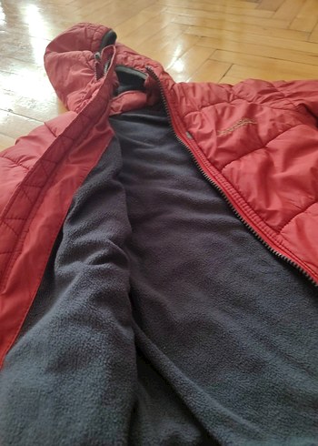 Bordo Nakışlı Kapüşonlu Mont - Görsel 3