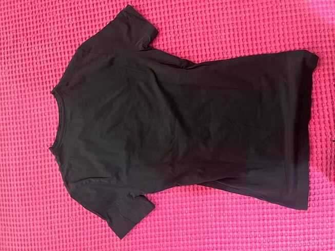 H&M H&m tisort asırı uygun!!