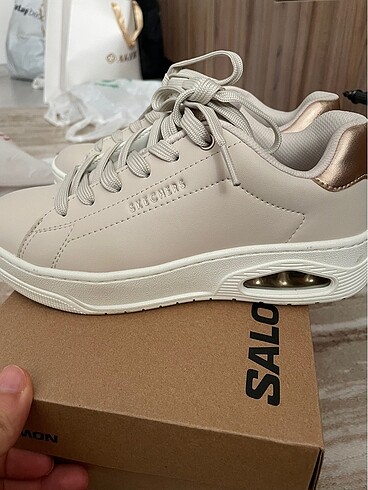 37 Beden ten rengi Renk Skechers kadın ayakkabı