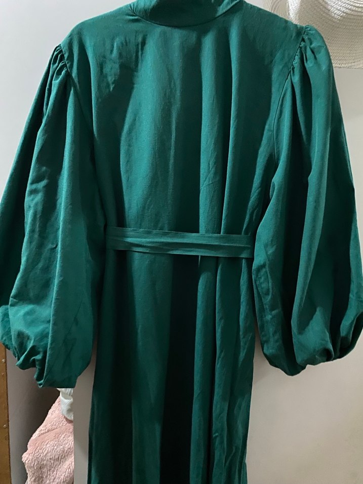 Yeşil Uzun Keten Elbise, Yüksek Yakalı, Bol Kesim - Görsel 3